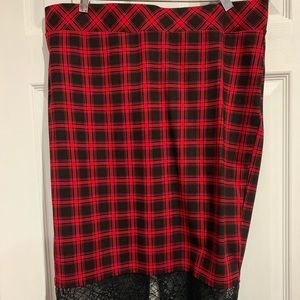 PLUS SIZE 1 Torrid Plaid lace hem pencil skirt